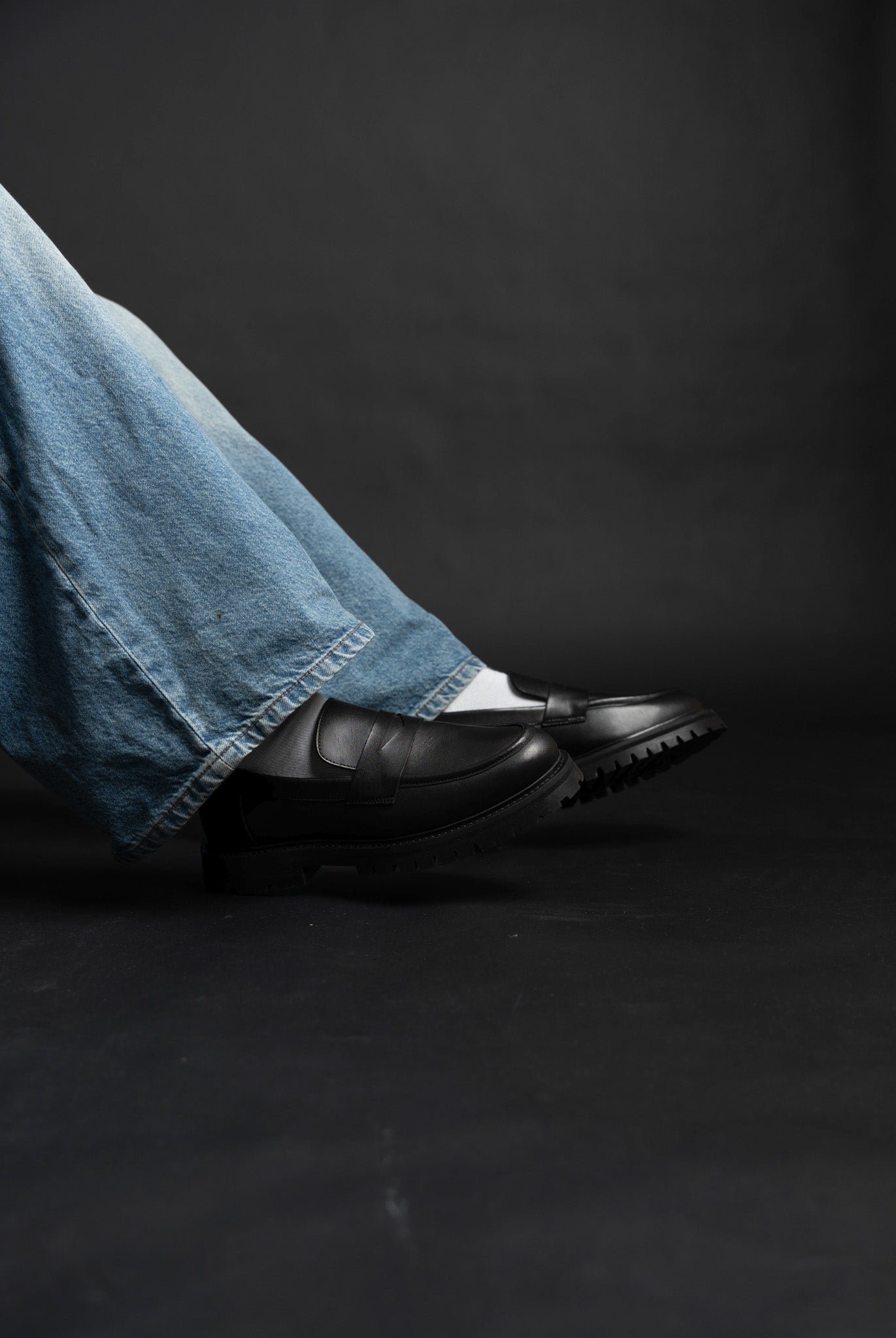 LOAFER | VISION